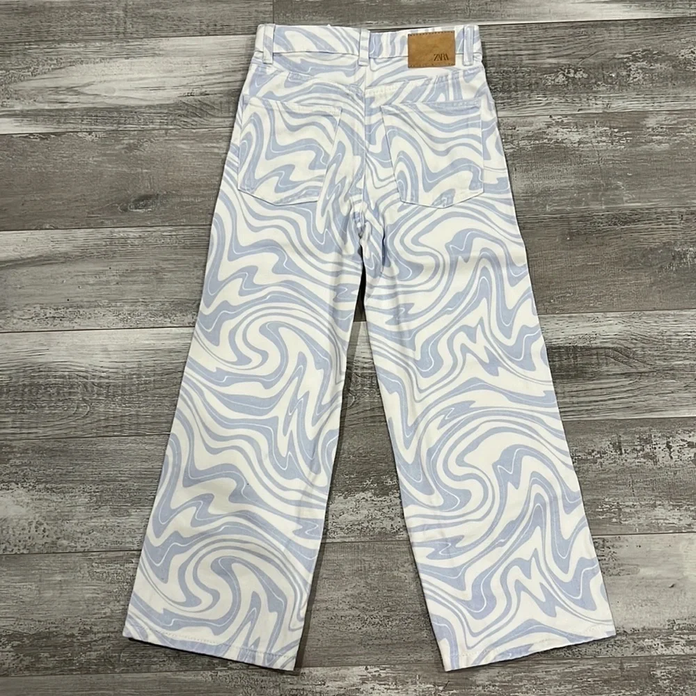 Zara Wavy Jeans
